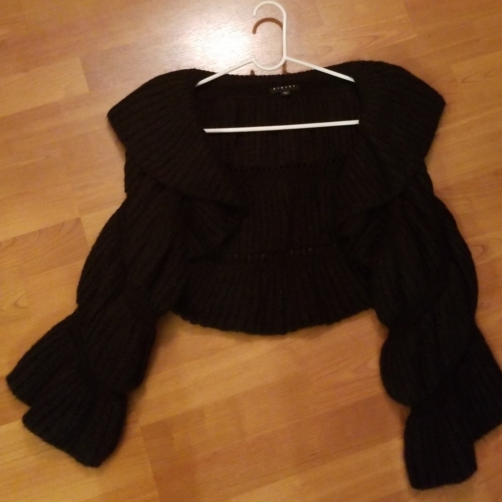 Black shrug